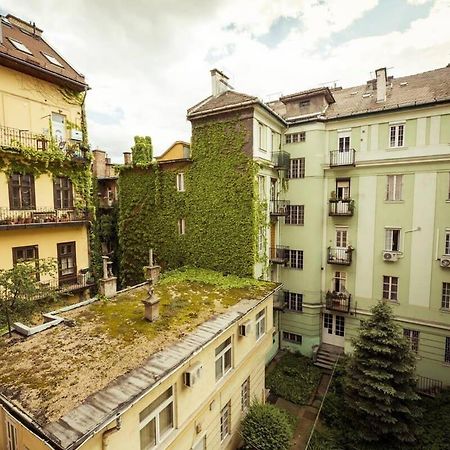 Trendy Central Apartment At Castle Budapest Bagian luar foto
